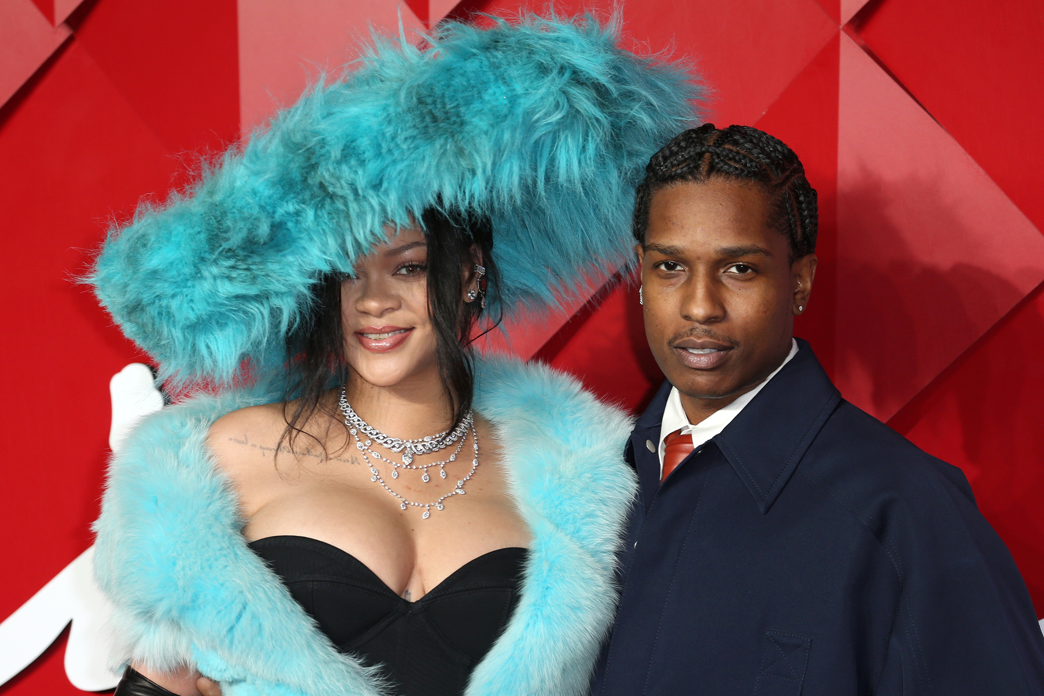 curiocity calgary a$ap rocky rihanna red carpet