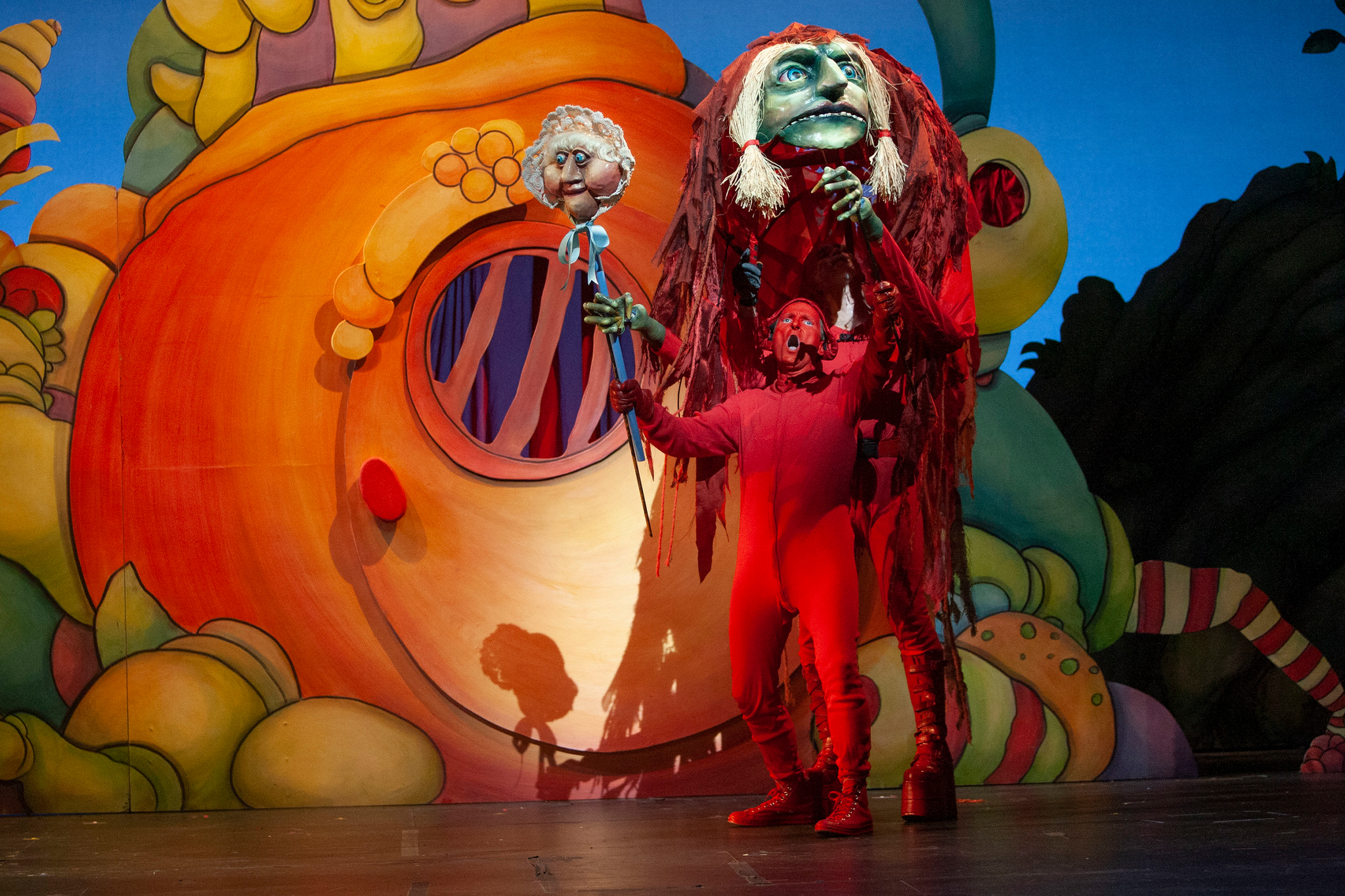 curiocity calgary calgary opera hansel and gretel old trout puppet workshop